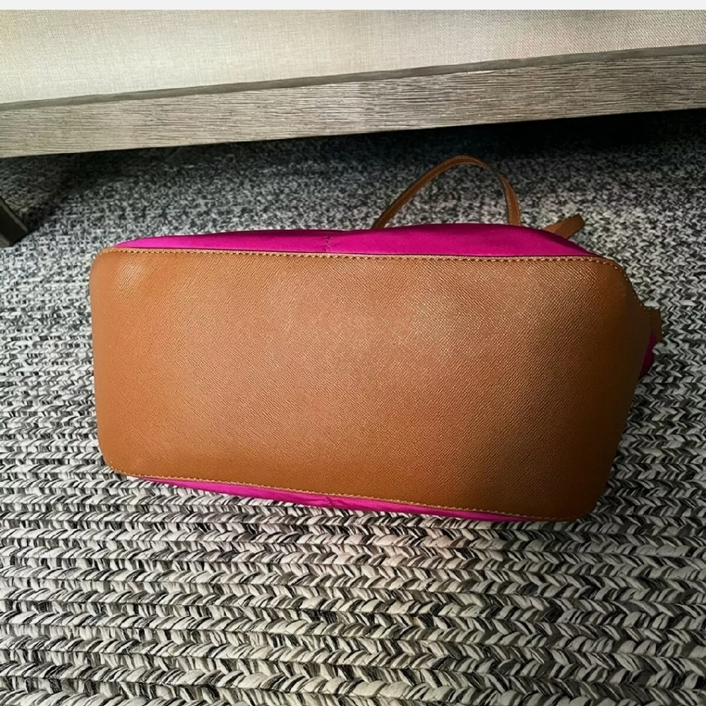 🥳HP🥳Michael Kors Pink Nylon With Brown Leather Handles and Trim NWOT Tote Bag - Picture 11 of 12